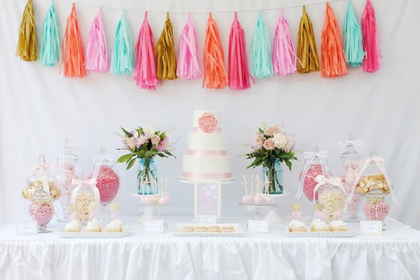 15 個粉色系浪漫甜點桌