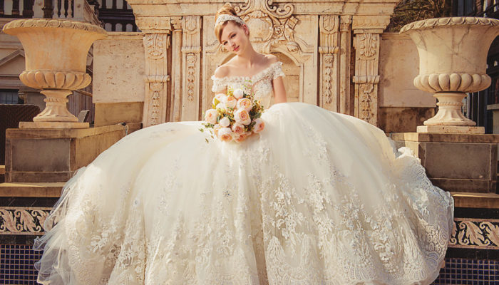 公主嫁衣不再是甜美夢幻就好? 28件令人驚艷的絕美時尚婚紗!