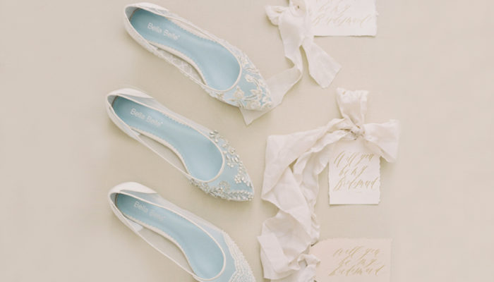新娘裙襬下的秘密武器就是它! 19雙集美麗與舒適為一身的平底婚鞋!