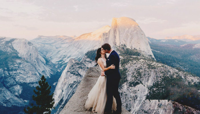 俯瞰世界的婚攝藝術 – 20張令人震撼的山景婚紗照
